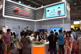 小笨智能服务机器人 革新展览服务体验