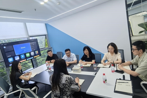 深化校政企合作 共谋创新发展——薛常兵书记率队赴新川创新科技园调研教育软件技术开发